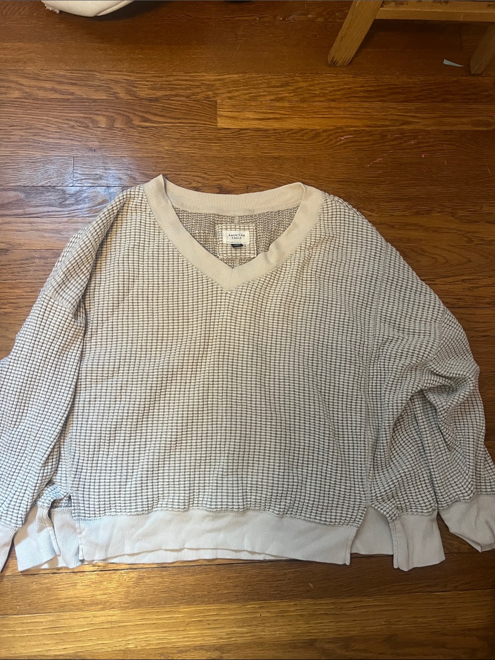 American Eagle Outfitters Cream and Light Brown Waffle V-Neck Sweater